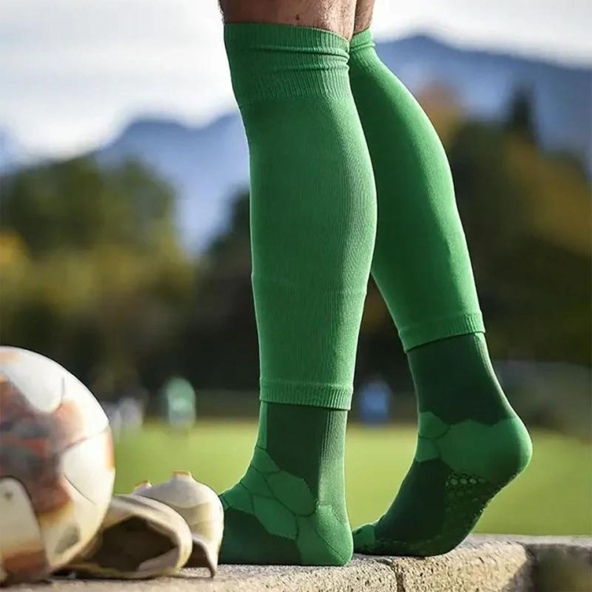Fussballstulpen und Socken Grösse 42-47 Grün Set Tubxx und GripSoxx