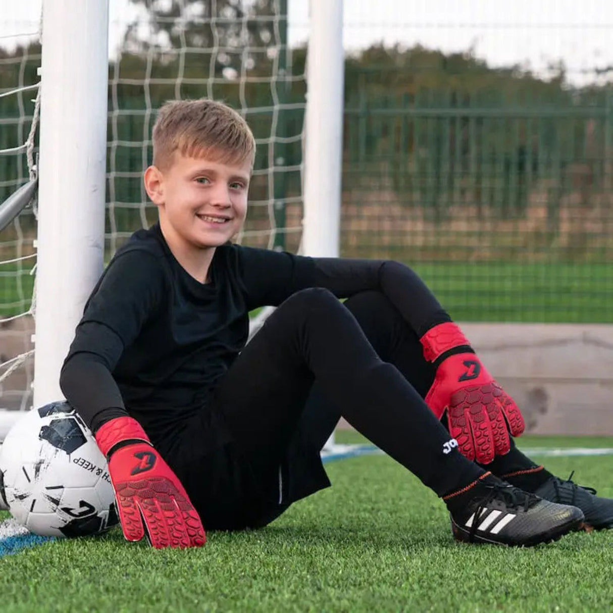 Fussballhandschuhe Fly Kids Red Soul Gr. 6 Torwart Goalie Handschuhe