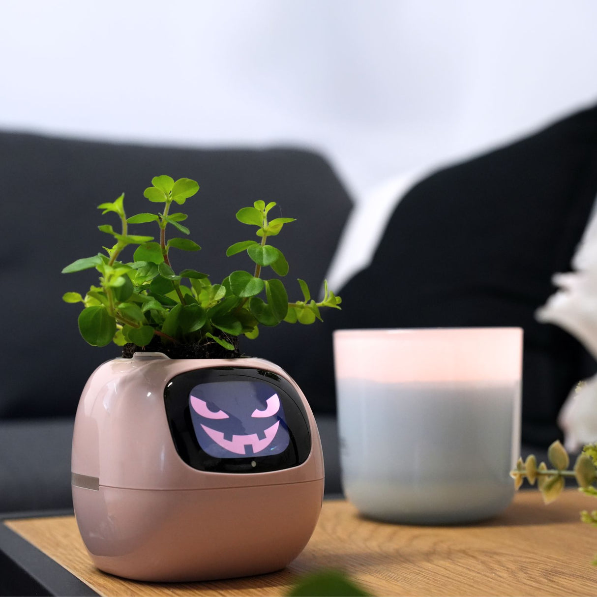 Smarter Blumentopf USB-Pflanzenübertopf Elektronischer Blumentopf Smart Plant Pot Ivy Smart Planter