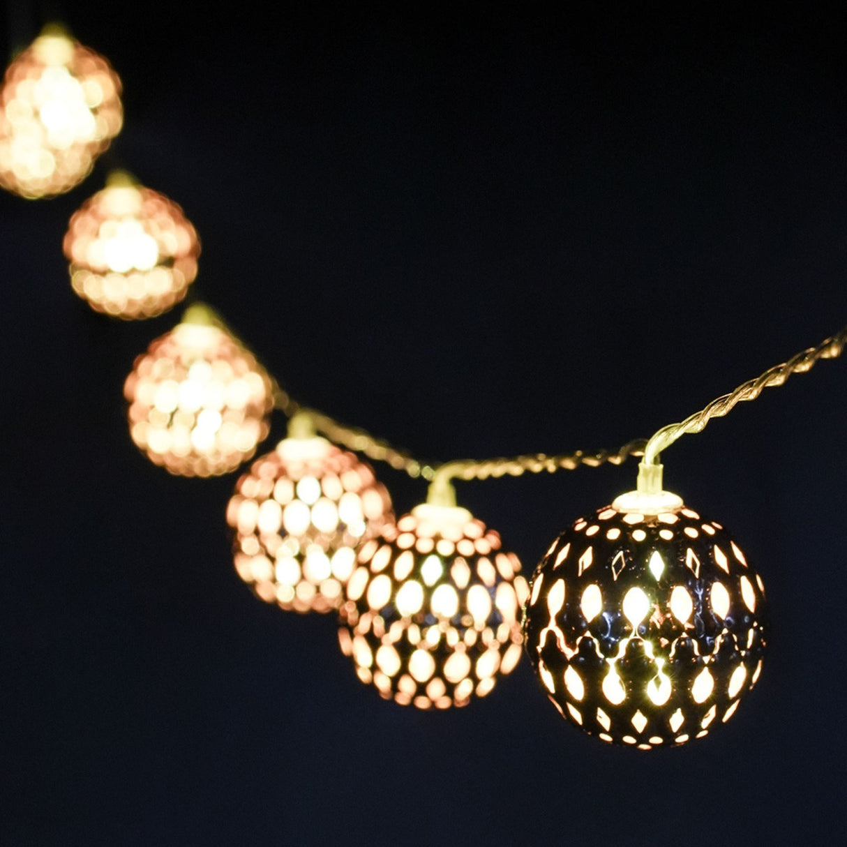 Marokkanische LED Kugelleuchte 3m Orientalische Deko Lichterkette